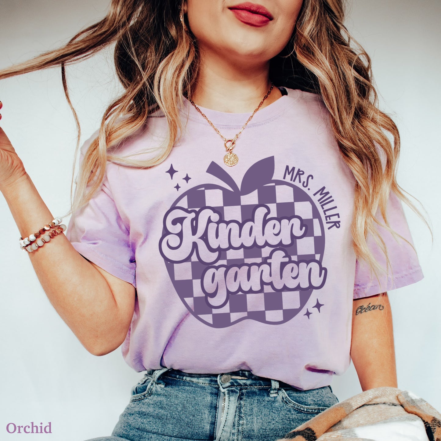 Personalized Checkered Apple Kindergarten Shirt