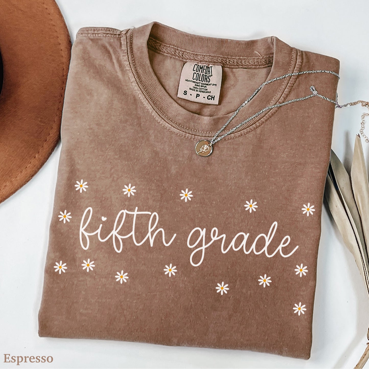 Daisies Fifth Grade Teacher Shirt